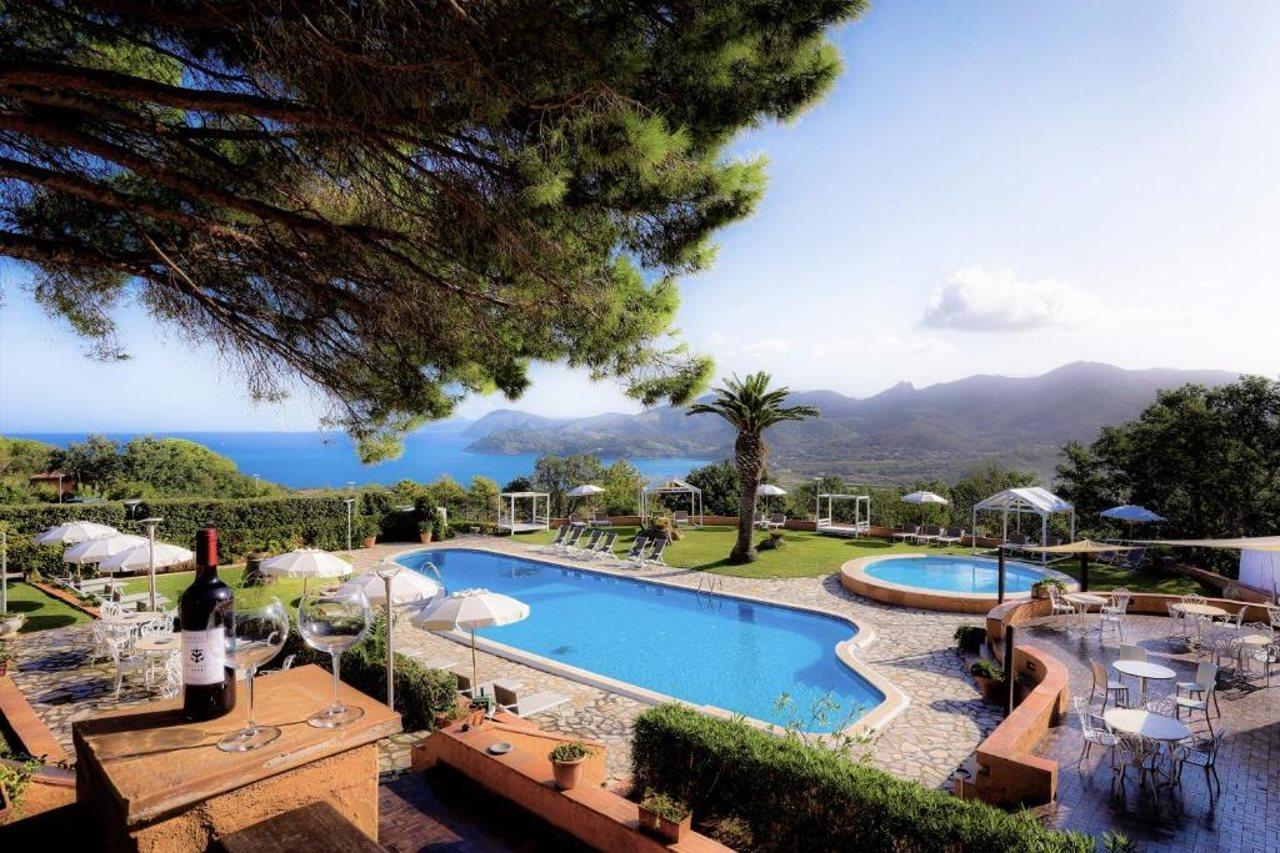 Resort Le Picchiaie Portoferraio Esterno foto