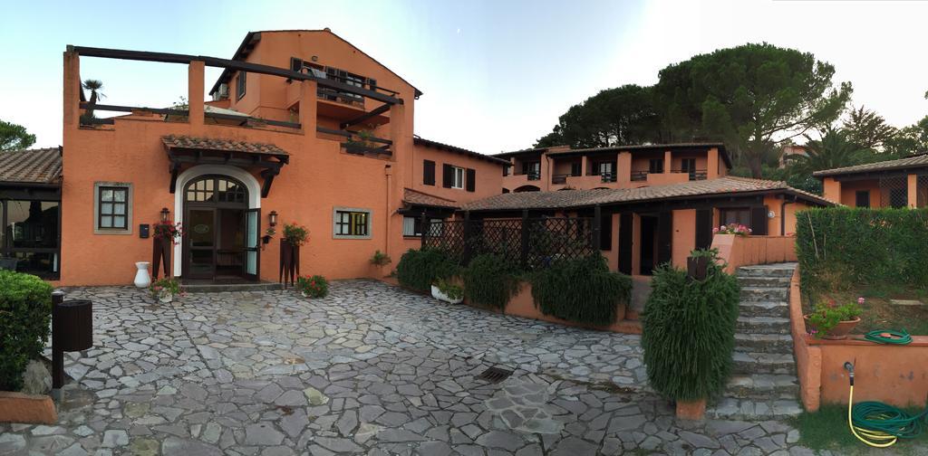 Resort Le Picchiaie Portoferraio Esterno foto