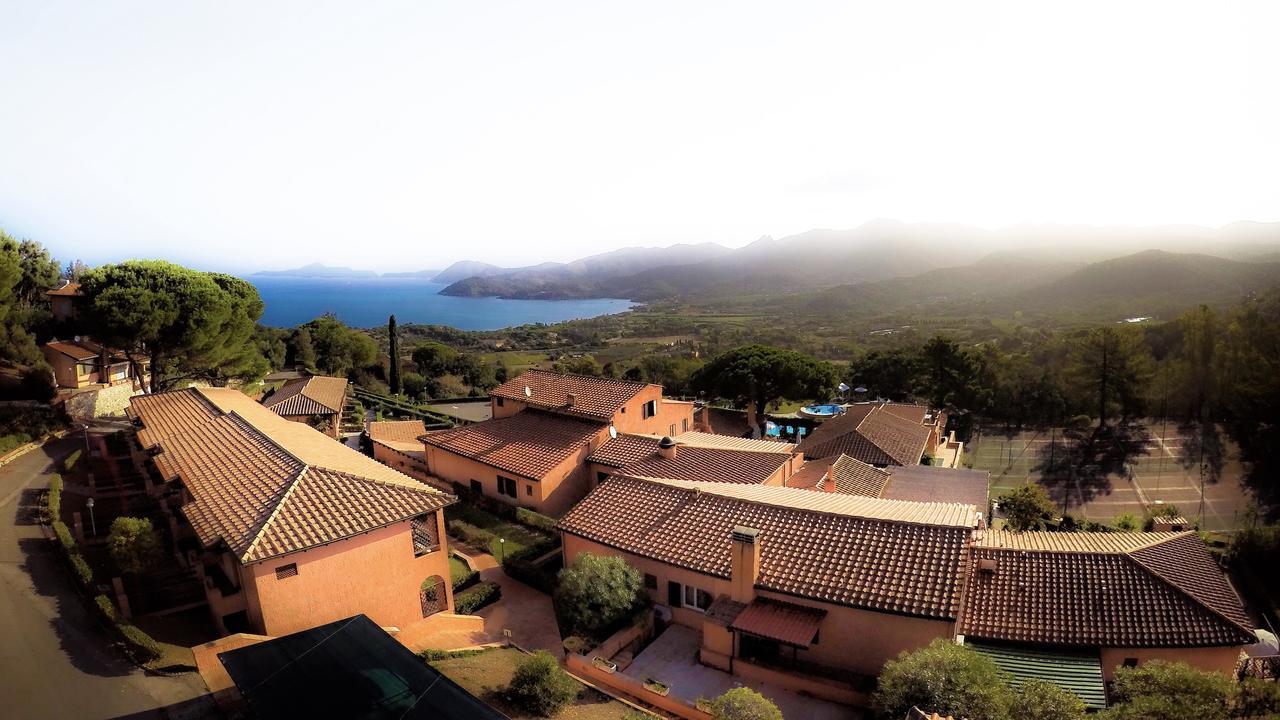 Resort Le Picchiaie Portoferraio Esterno foto